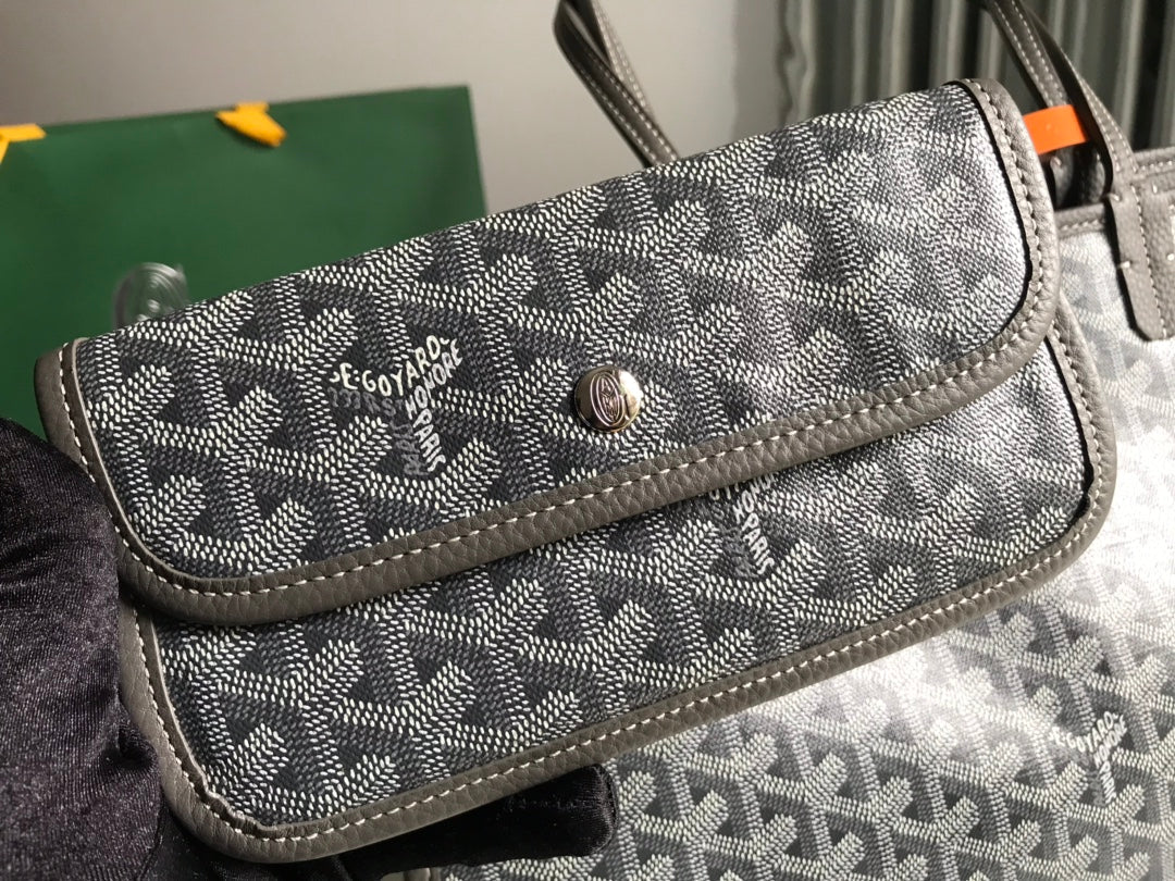 HARDY PM BAG 40 IN GRAY GOYARDINE CANVAS AND TAURILLON LEATHER TRIM