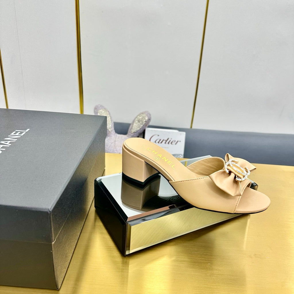 CHANEL BOWKNOT RHINESTONES MID HEEL MULE IN FLAX YELLOW CALFSKIN