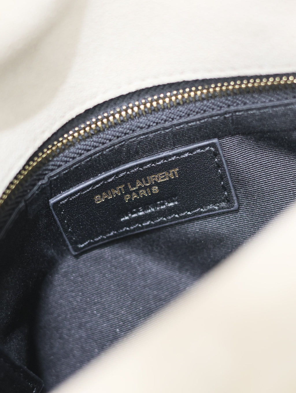 YSL 25S LOULOU PUFFER MM 29 IN SMOKEY TAUPE SUEDE GOLD HARDWRE