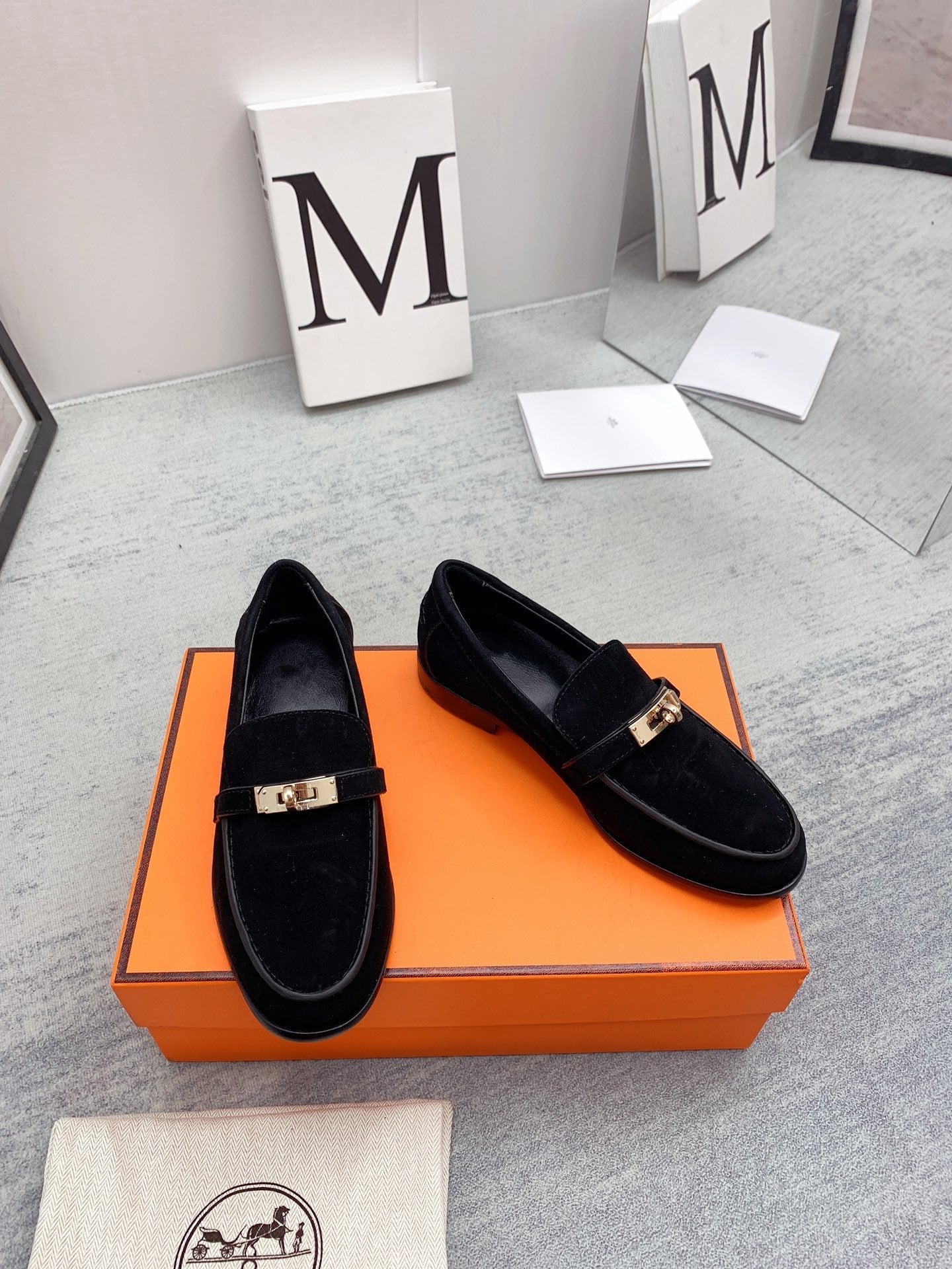 HERMES Destin Loafer Suede Black